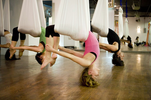 15_Crunch-AntiGravity-Yoga_no-credit_post
