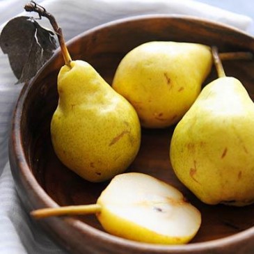 3fall-foods-pears-400x400