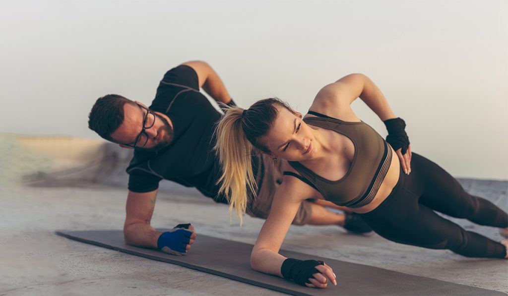 Bel Ağrısı İçin Esneme Egzersizleri bel-agrisi-icin-yapilacak-esneme-hareketleri